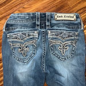 Rock revival mid rise bootcut jeans size 26 longer length